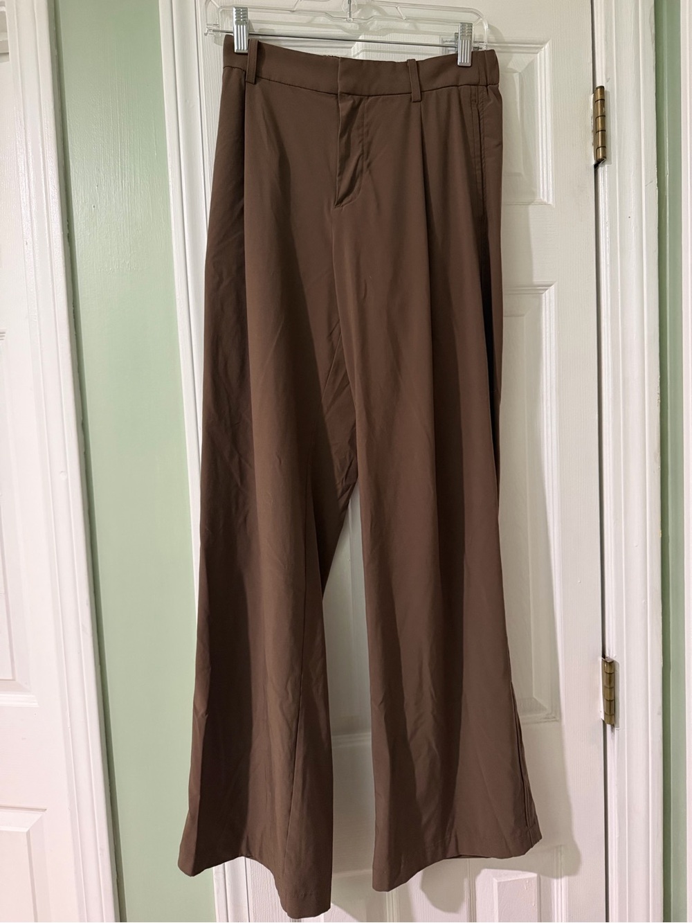 Vuori Villa trousers, size S, color espresso brown
